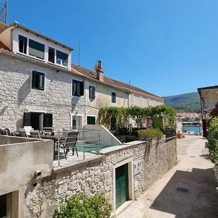 Apartment Star Of Stone Jelsa (Hvar)